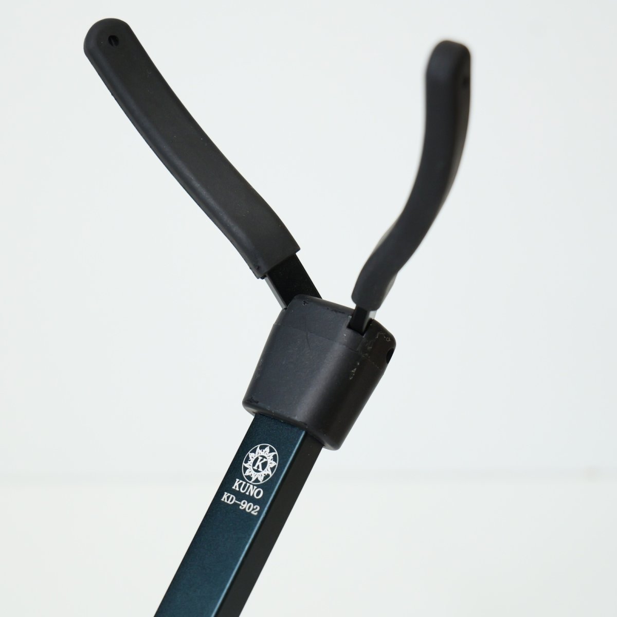 画像4: KUNO KD-902 アルトサックス スタンド (4)