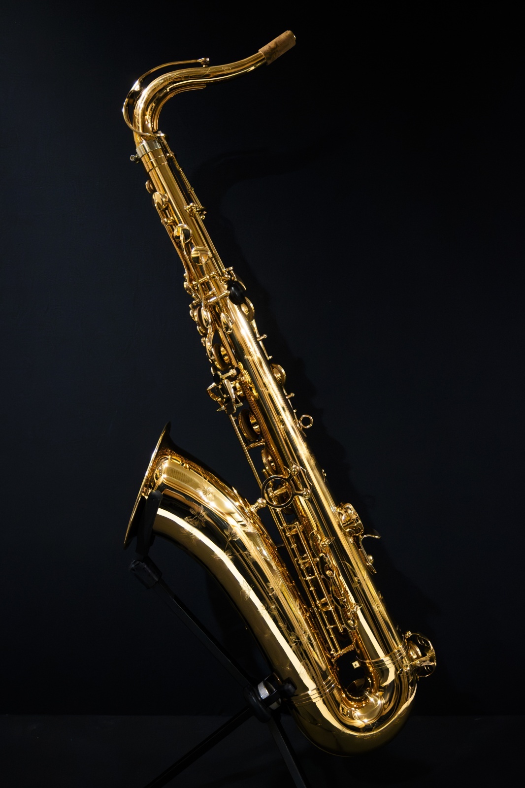Tenor サックス｜付属品多数・良好コンディション XYZ - Tenor Pro - 管楽器を深く楽しむ人へ｜MOUTON STORE 楽器・楽譜